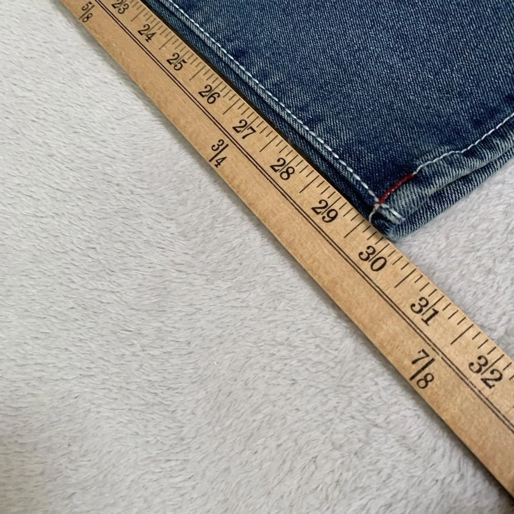 True Religion Rocco Big T Jeans Mens 34x30 Blue‎ Medium Wash Relaxed Skinny NEW